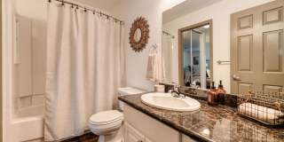Harbor Oaks Apartment Homes Gallery 19