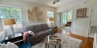 Fully furnished 1/1 Apartment Old NE Gallery 8
