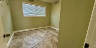 Renovated 1-bedroom attached studio with private entrace, ready for immedate move-in. Gallery 8