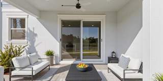 4404 Longwood Lake Square Gallery 69