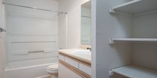 Tuxedo Park Gallery 18