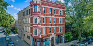 2047 North Hoyne Ave. Gallery 1