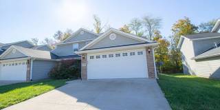 Spacious 4 BDR Duplex Gallery 35