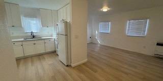 238 3/4 E. 51st St. Gallery 4