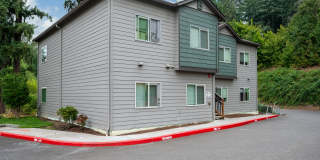Leverich Apartments Gallery 18