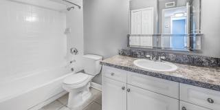 Seville Apartments. A Beautiful apartments is waiting for you to make it a Home. Great Specials Today! Gallery 11