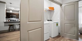 Canyon Springs Apartments Gallery 21