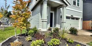1561 Southwest Fielder Place Gallery 1