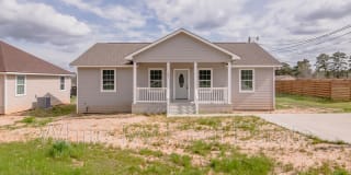 100 Shorewood Gallery 1