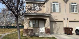 1546 W BIG OAK Dr S Gallery 1