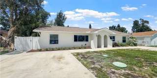 18660 Miami Boulevard Gallery 1