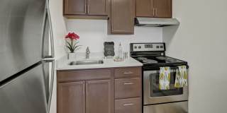 Century Plaza Apartment Homes Gallery 4