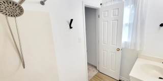 Charming 2BR House in Raleigh Gallery 32