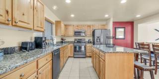 Furnished Bear Hollow Townhome Gallery 10