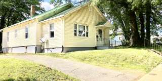 2205 Mayflower Drive Gallery 3