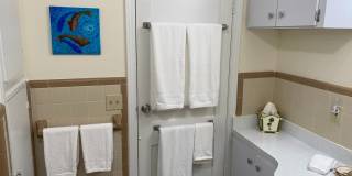 Nokomis Beachy Bungalow (Off Season) Gallery 23