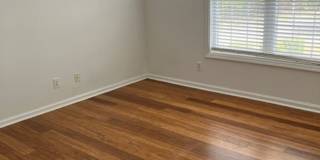 909-H Gallery 11