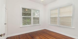 108 Rutland Boulevard Gallery 16