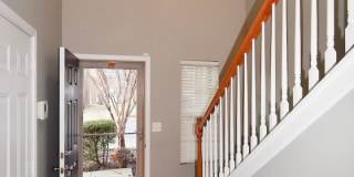 Fantastic 3BR townhome in Nippers Corner w/ attached garage! Gallery 4