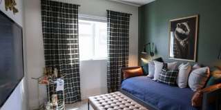 NEWLY CONSTRUCTED / NEAR OLD TOWN - SINGLE FAMILY Gallery 5