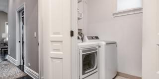 1633 N Wolcott Avenue Gallery 27