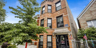 2341 West Charleston Street Gallery 17