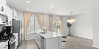 9715 SUMMERTON Drive Gallery 8