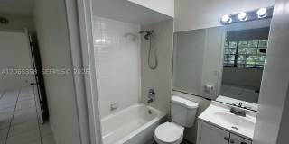 8848 NW 76th Ct Gallery 17