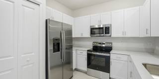 BRAND NEW TOWNHOME 3/2.5 Gallery 9