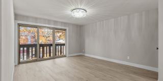 449 W Jefferson Gallery 19