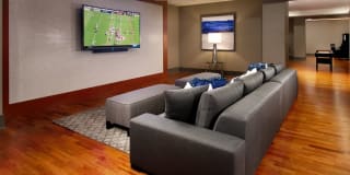 Avalon Dunn Loring Gallery 17