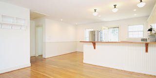 Charming Home With Fenced Yard Gallery 6