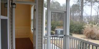 Room in 3 Bedroom Home in Cary Gallery 4