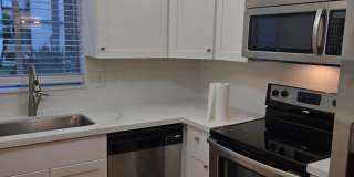 1444 SE Riverside Drive unit: B-7 Gallery 1