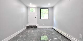 135 East 46th Street Gallery 6