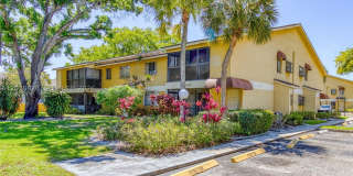 3095 N Oakland Forest Dr Gallery 24