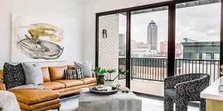 Townhouse For Rent - 1345 Keosauqua Way Gallery 7