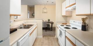 Cedar Grove Apartments Gallery 28