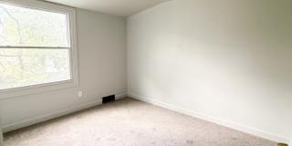 15815 Evergreen Road Gallery 10