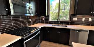 $500 OFF FIRST MONTH!! Spacious 4 bedroom, 3 bath Condo in Irvine! $500 OFF FIRST MONTH!! Spacious 4 bedroom, 3 bath Condo in Irvine! Gallery 11