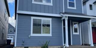 $500 off first month! 4 Bedroom 2.5 Bath Home McMinnville OR Gallery 3
