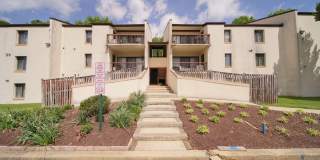 10106 CAMPUS Way S unit: 102-3B Gallery 1