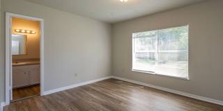 Move in Ready and pricced to GO!! 3 Bed / 2 Bath in 77619! Gallery 14
