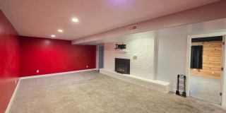 7 Bedroom Home in Bloomington Gallery 35