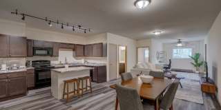 Brand New Fully Furnished short term lease possible Gallery 2