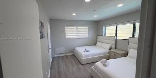 10000 E Bay Harbor Dr Gallery 13