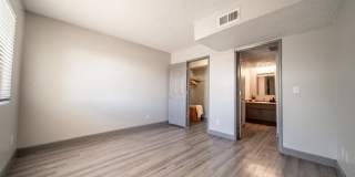 Latitude 32 Gallery 19
