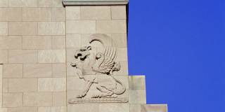 The Kennedy-Warren Gallery 39