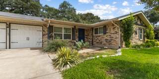 Single-Story Charm with Modern Updates & Spacious Backyard Gallery 1