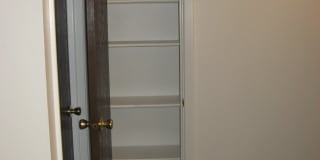 732 Delaware Avenue Gallery 10